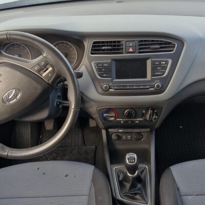 Plansa bord Hyundai I20 motor 1.2 Benzina 84CP Euro 6 cod G4LA-6 [Fabr.2014-2020]