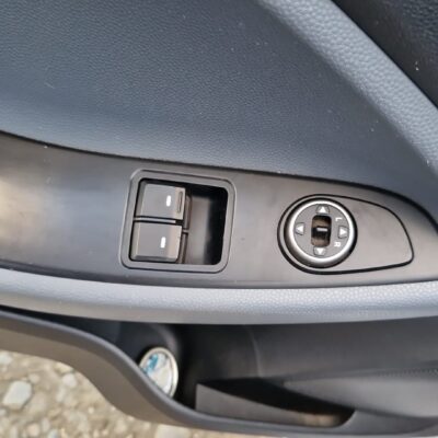 Comenzi geam sofer Hyundai I20 motor 1.2 Benzina 84CP Euro 6 cod G4LA-6 [Fabr.2014-2020] cod 93570-C80414X