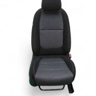 Scaun față pasager – Cod: 88600H8000 – Kia Stonic / Kia Rio – 2017-2024