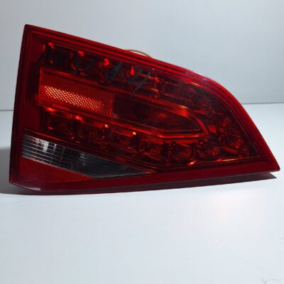Stop stanga capota portbagaj Audi A4 B8 (2007-2015) Sedan LED Cod 8K5945093K