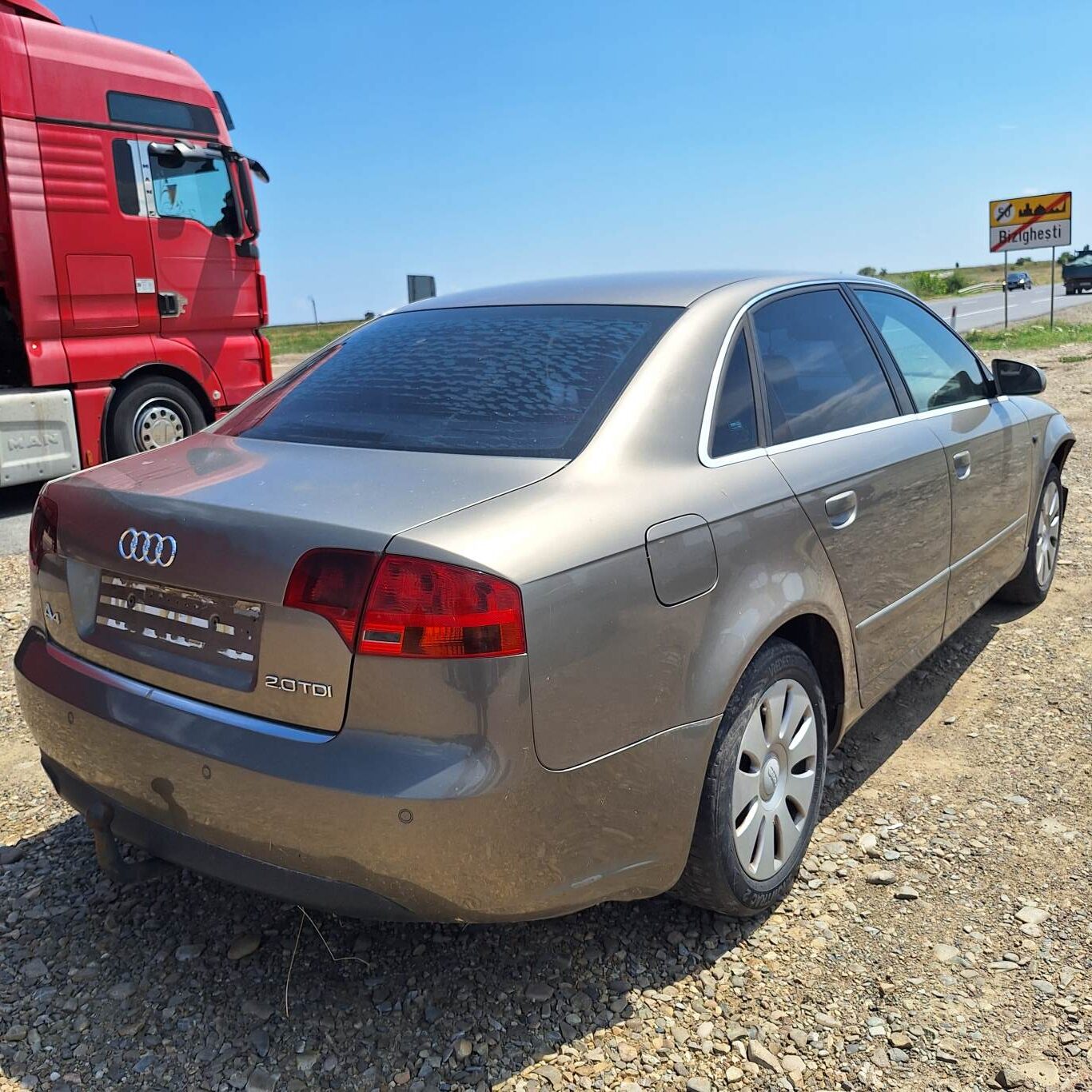Portieră Dreapta Spate / Ușă Spate Dreapta Audi A4 B7 Sedan (2004 – 2008) Cod 8E0833052J Cod Culoare Y1Q / 9X detaliu 3