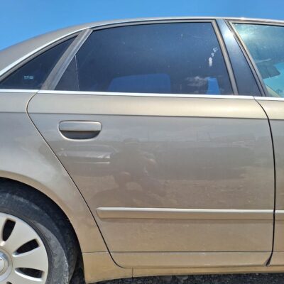 Portieră Dreapta Spate / Ușă Spate Dreapta Audi A4 B7 Sedan (2004 - 2008) Cod 8E0833052J Cod Culoare Y1Q / 9X