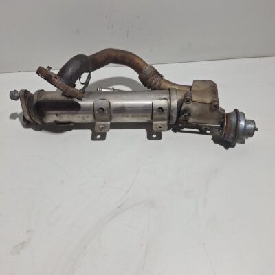 Răcitor Gaze EGR Racord Schimbător Căldură Audi A4 B8 (Fabr. 2007 - 2015) Motor 2.0 TDI Cod 03L131512